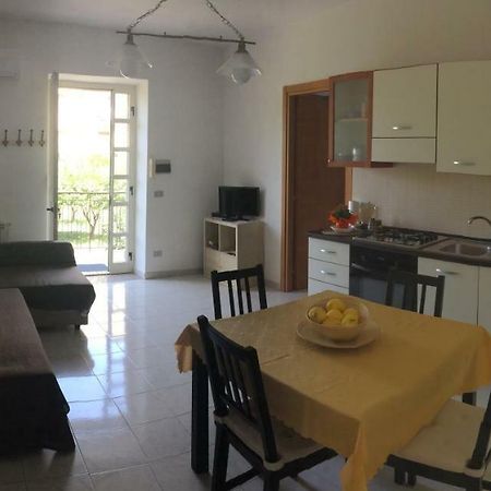 Casa Vacanze Il Gelsomino パッティ エクステリア 写真