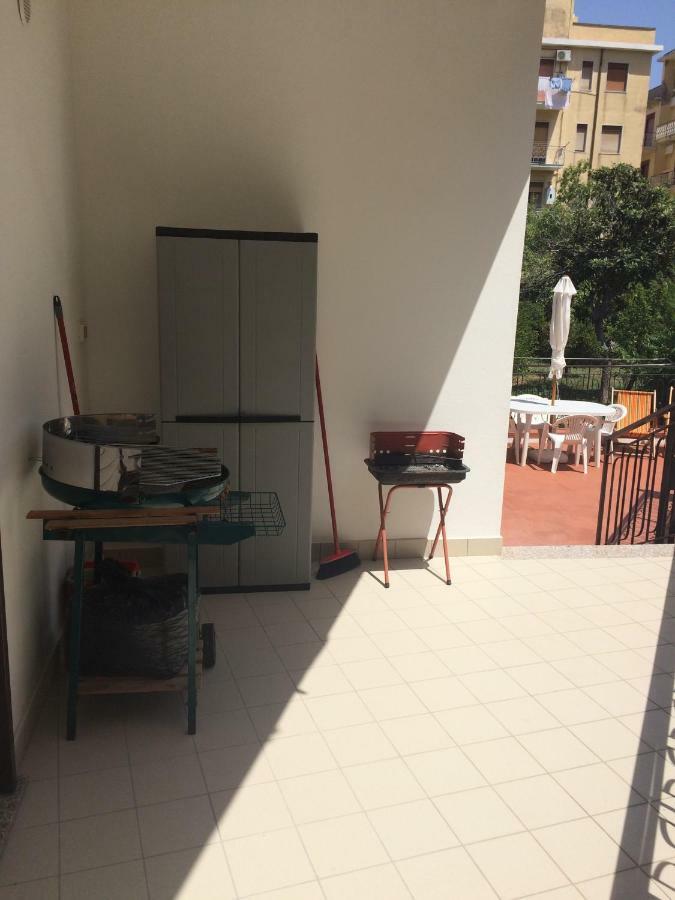 Casa Vacanze Il Gelsomino パッティ エクステリア 写真